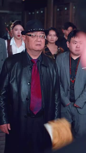 离婚后我被美女跪地求婚(离婚从被求婚开始) 离婚后我被美女跪地求婚(离婚从被求婚开始)甜宠短剧推荐