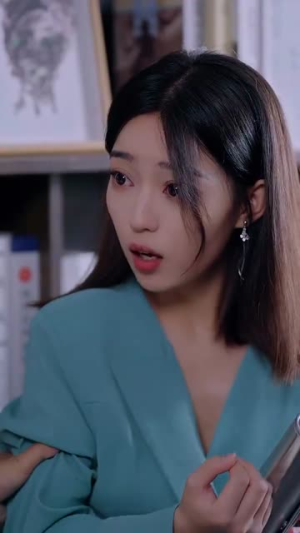 三位少爷别追了,我只想当保洁(60集) 三位少爷别追了,我只想当保洁(60集)解说