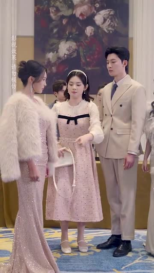 玫瑰花开情深时（74集）超好看的短剧