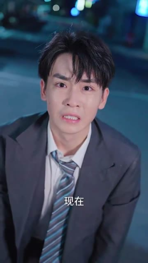 暗夜浪漫(40集) 暗夜浪漫(40集)好看上头的短剧