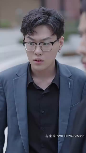 新版 离婚后她惊艳了世界(99集) 新版 离婚后她惊艳了世界(99集)红果短剧看全集