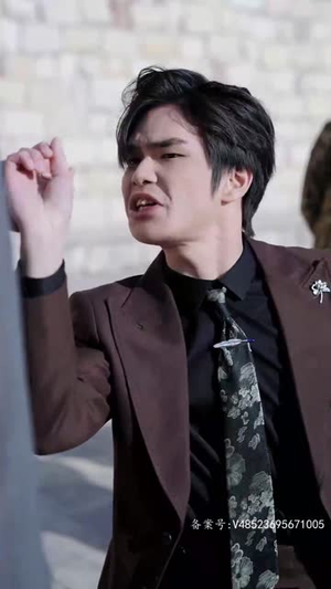 离婚后，我不装穷了（99集）最火短剧推荐