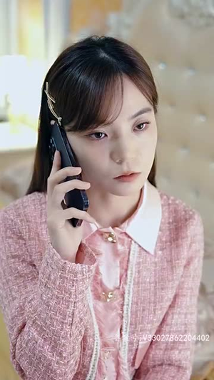 千亿影后魂穿十八线女星(100集) 千亿影后魂穿十八线女星(100集)一起看短剧