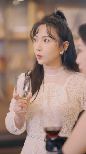 南特助又又又逃跑了(100集) 南特助又又又逃跑了(100集)无需会员免费看