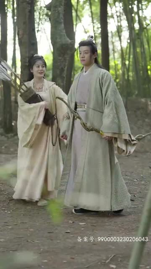 半月时倾(80集) 半月时倾(80集)深深爱上这部剧