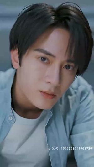 隐龙之护妻高手(100集) 隐龙之护妻高手(100集)精彩好看的短剧