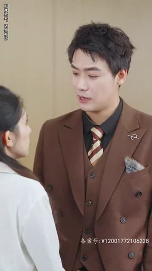 闪婚后她带萌娃惊艳全球(74集) 闪婚后她带萌娃惊艳全球(74集)短剧更新抢先看