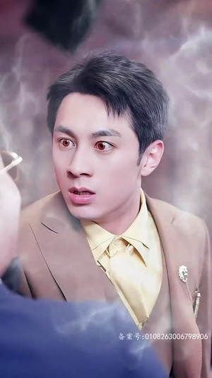 下山后被众美女围殴(80集) 下山后被众美女围殴(80集)短剧热播抢先看