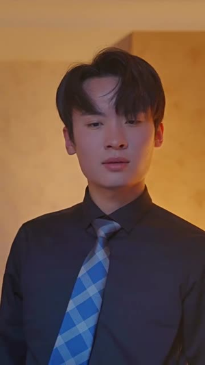 新:娇妻归来(84集) 新:娇妻归来(84集)短剧分享片段