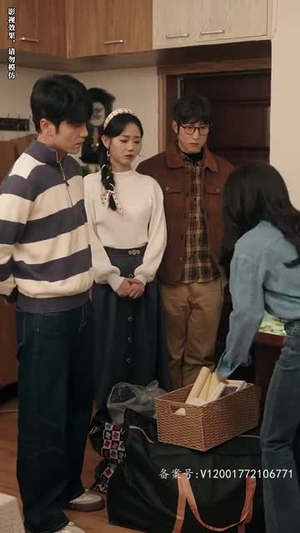 超时空同居之白月光上位手册(80集) 超时空同居之白月光上位手册(80集)看到大结局