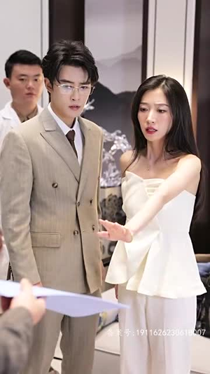 出逃99次,夫人该回家了(66集) 出逃99次,夫人该回家了(66集)短剧精彩片段