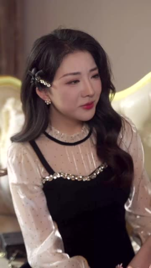 厉总,夫人回来报仇了(蚀骨痴缠) 厉总,夫人回来报仇了(蚀骨痴缠)短剧片段推荐