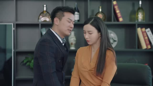 他来自程氏集团(30集) 他来自程氏集团(30集)小短剧推荐