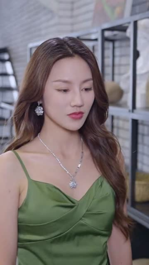 我的多面妻子(83集) 我的多面妻子(83集)爆款短剧追不停