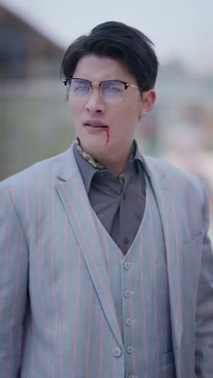 亿万繁星皆是你(71集) 亿万繁星皆是你(71集) 热门短剧抢先