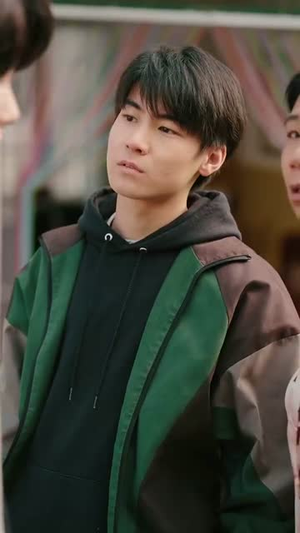 不踩共情陷阱,林哥在线教做人(80集) 不踩共情陷阱,林哥在线教做人(80集) 热门短剧追不停