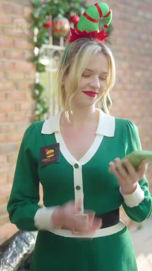 特朗普爱上在白宫干保洁的我（热门短剧英语中字）免费短剧资源