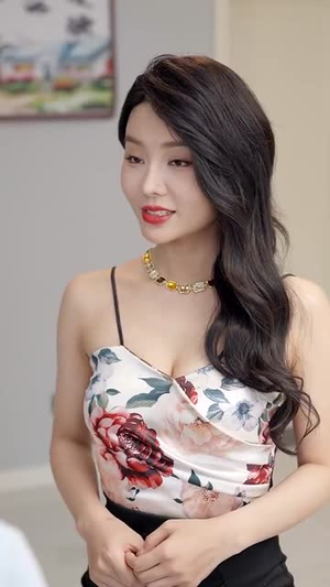 逆袭从阿姨家开始 (73集) 逆袭从阿姨家开始 (73集)抢先看热门短剧