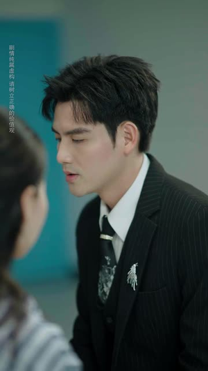 暴力玫瑰在线打工（73集）热门短剧推荐。