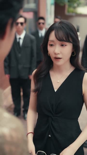 我,冒牌少爷,继承遗产(66集) 我,冒牌少爷,继承遗产(66集)在线看到大结局